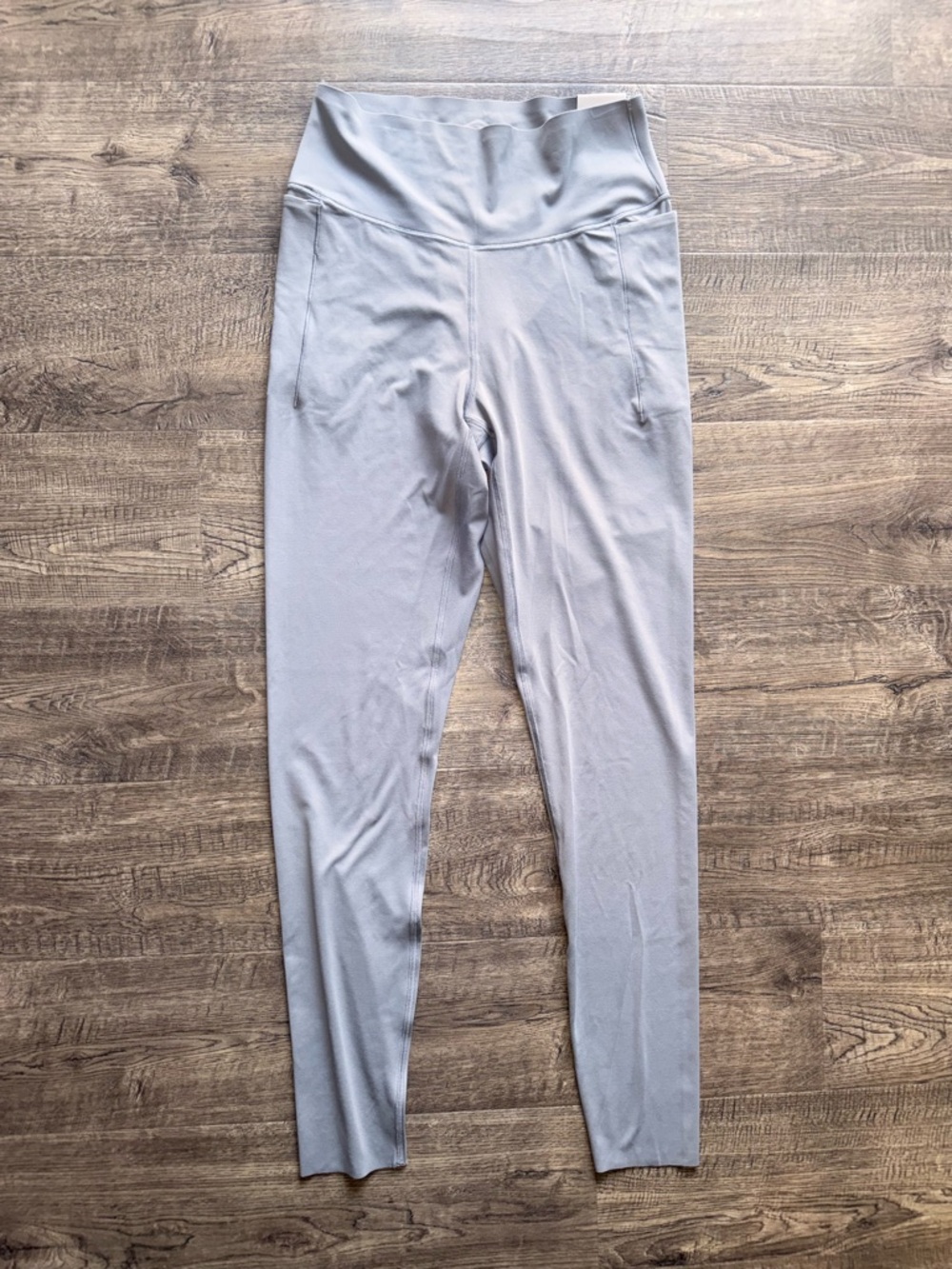 NWT PINK High-Waist Relay Classic Leggings in Light Gray